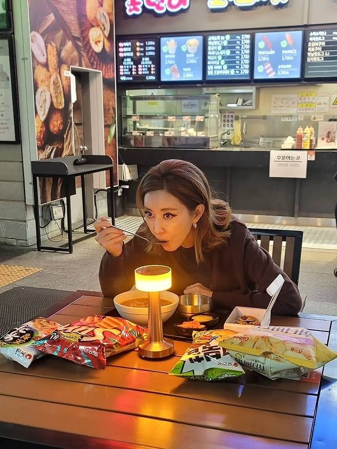 김완선 사회관계망서비스