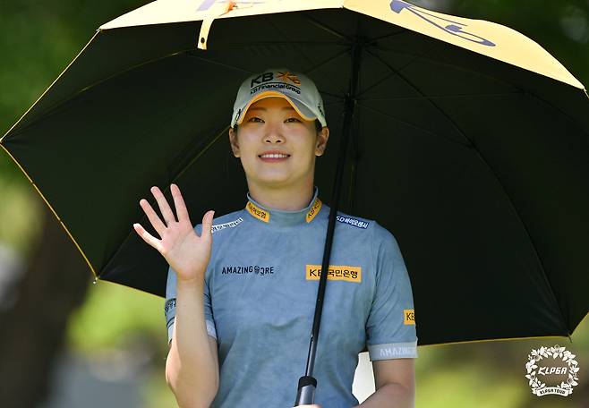 KLPGA 두산 매치플레이에서 5연승을 기록하며 준결승에 오른 방신실. (KLPGA 제공)