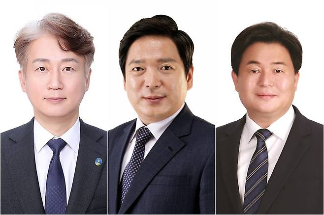 6·3 지방선거에서 단독출마·정수 미달 등으로 무투표 당선된 김이강 광주 서구청장(왼쪽부터), 김병내 광주 남구청장, 임병택 경기 시흥시장 후보. 모두 더불어민주당 소속이다. / 사진=중앙선관위 제공