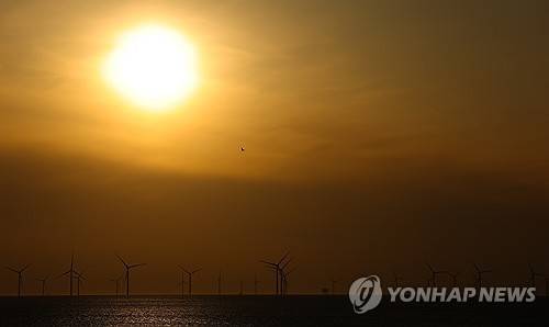 석양  [EPA=연합뉴스 자료사진. 재판매 및 DB 금지]