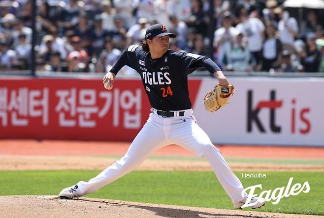 KBO리그 데뷔승을 따낸 화이트 [한화 이글스 제공. 재판매 및 DB 금지]
