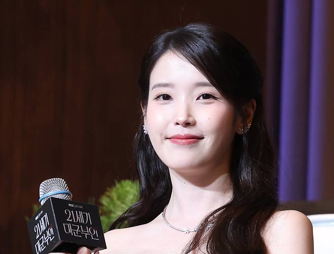 가수 겸 배우 아이유. /뉴시스