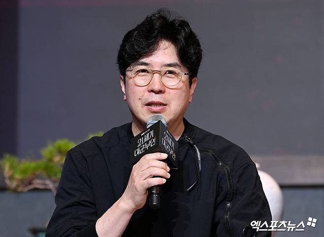 '21세기 대군부인' 연출을 맡은 박준화 감독