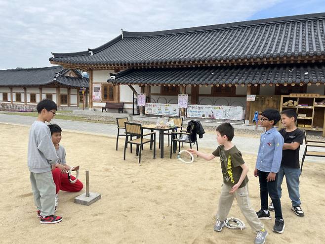 대전흥룡초 '한국어학급 현장체험학습' (사진=대전교육청 제공)