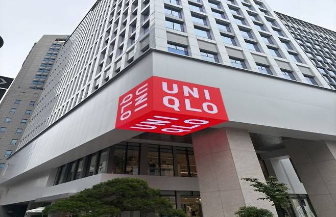 '노 재팬' 이후로 폐점한 유니클로가 5년여만에 국내 최대 매장으로 다시 '유니클로 명동점'을 오는 22일 오픈한다. 권재희 기자