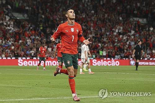 포르투갈의 크리스티아누 호날두. [EPA=연합뉴스 자료사진]