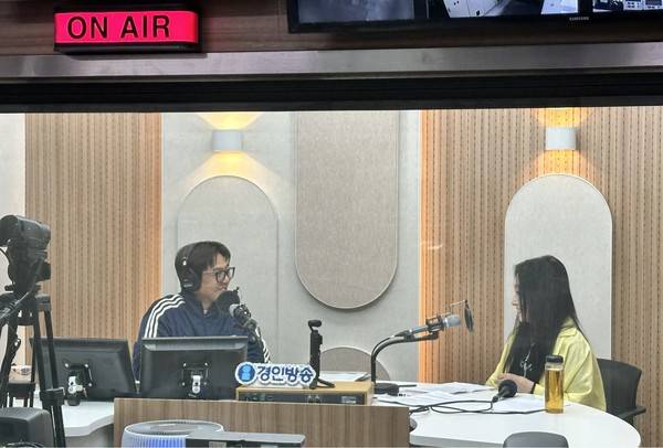 한영애 50년 특집 방송으로 진행된 '박현준의 라디오 가가'&nbsp; 2026.05.21. [사진 =경인방송]