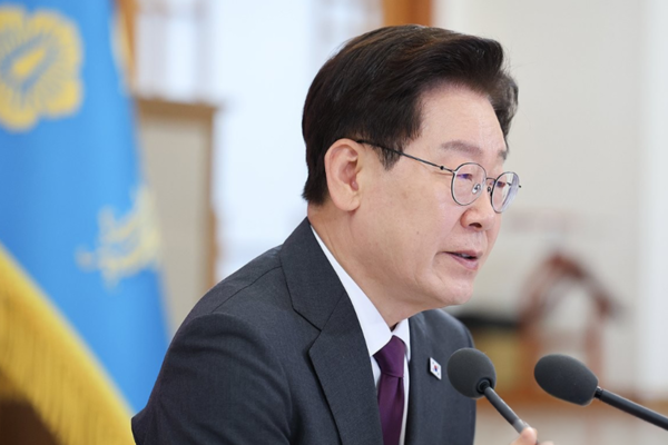 이재명 대통령이 21일 청와대에서 열린 대통령 자문회의·위원회 간담회에서 발언하고 있다. 연합뉴스
