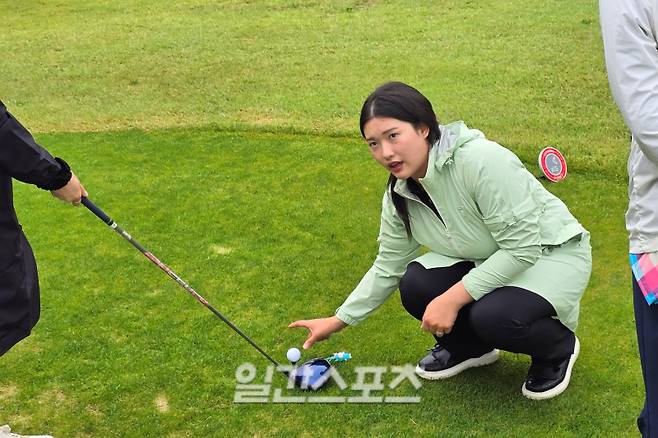 21일 용인시 처인구에 위치한 써닝포인트CC에서 열린 ‘2026 일간스포츠(IS) 스포츠 마케팅 써밋 아카데미(Sports Marketing Summit Academy·SMSA)’에서 강연 중인 문서형. 용인=윤승재 기자