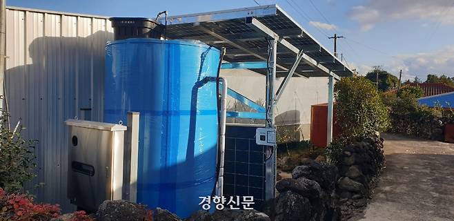 감귤 하우스에 전력을 공급할 태양광 시설. 서귀포농업기술센터 제공