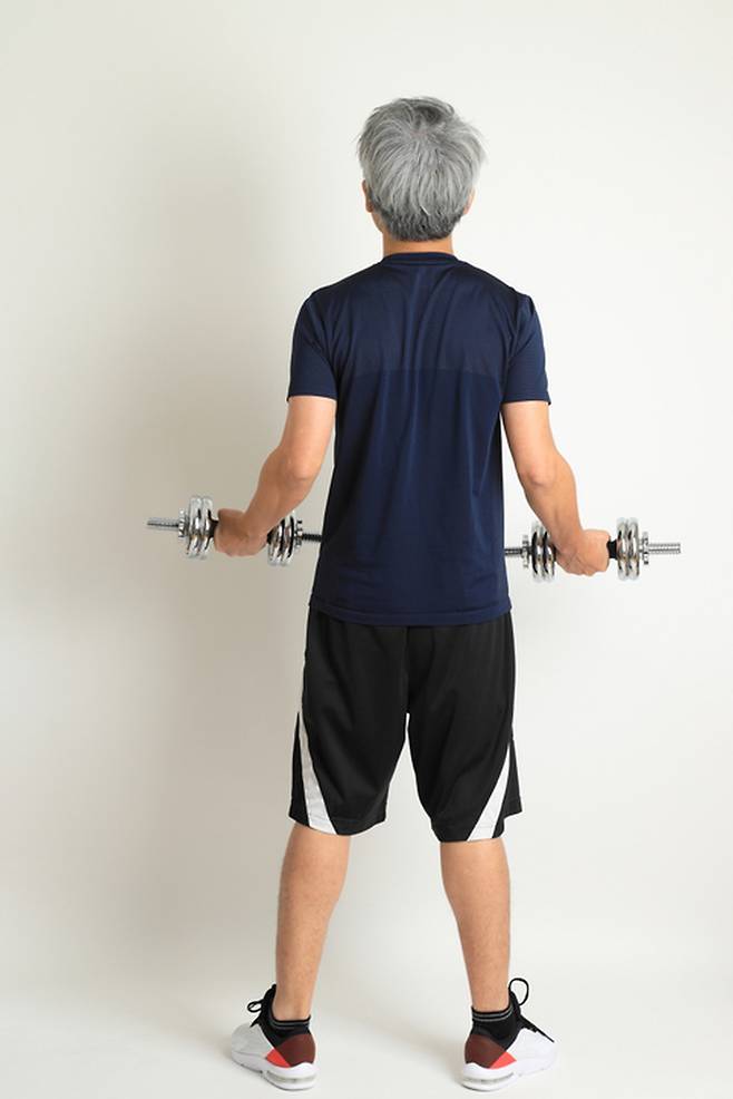 스웨덴 장기 추적 연구에 따르면 신체 능력은 평균적으로 35세 전후 정점을 지나 감소 흐름을 보였다. 성인 이후 신체 활동을 시작한 사람들도 신체 능력 개선 효과를 보인 것으로 나타났다. 게티이미지
