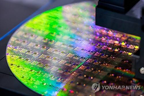 반도체 웨이퍼 [EPA 연합뉴스 자료사진]
