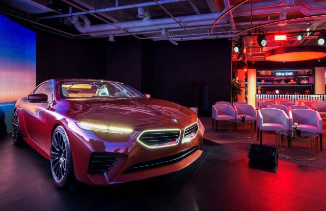 2026년 BMW 엑셀런스 라운지에 전시된 BMW 콘셉트 스피드탑.[사진=BMW코리아]