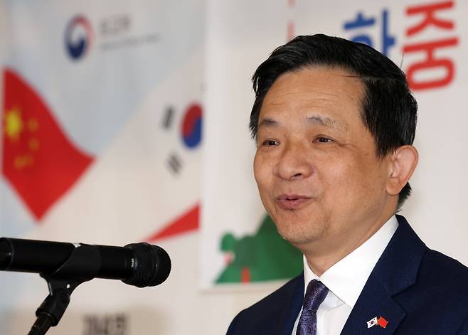 다이빙 주한중국대사가 지난 12일 서울 종로구 외교부에서 열린 제4회 한중 청년 미래 우호증진단 발대식에서 축사하고 있다. /뉴스1
