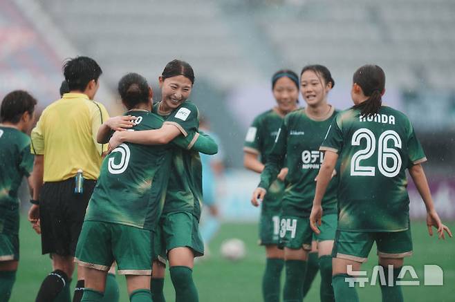 [수원=AP/뉴시스] 일본 도쿄 베르디, 호주 멜버른 시티 꺾고 2025~2026시즌 아시아축구연맹(AFC) 여자 챔피언스리그(AWCL) 결승 진출. 2026.05.20.