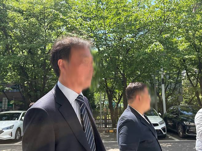 영장실질심사 출석하는 알에프세미 대표 [촬영 김채린]