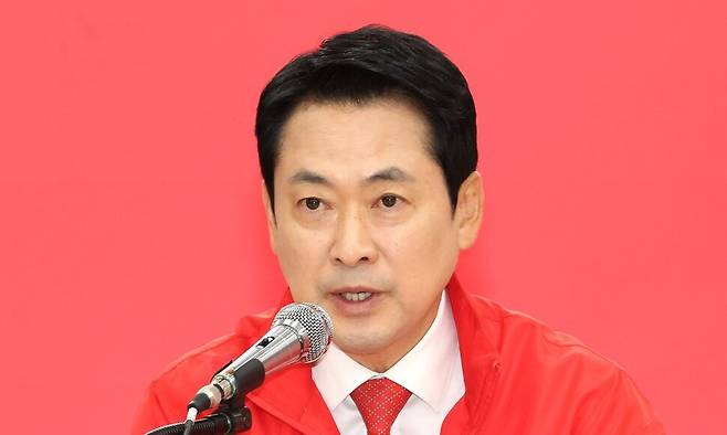 국민의힘 장동혁 상임선대위원장이 25일 서울 여의도 당사에서 열린 중앙선거대책위원회의에서 발언하고 있다. 연합뉴스
