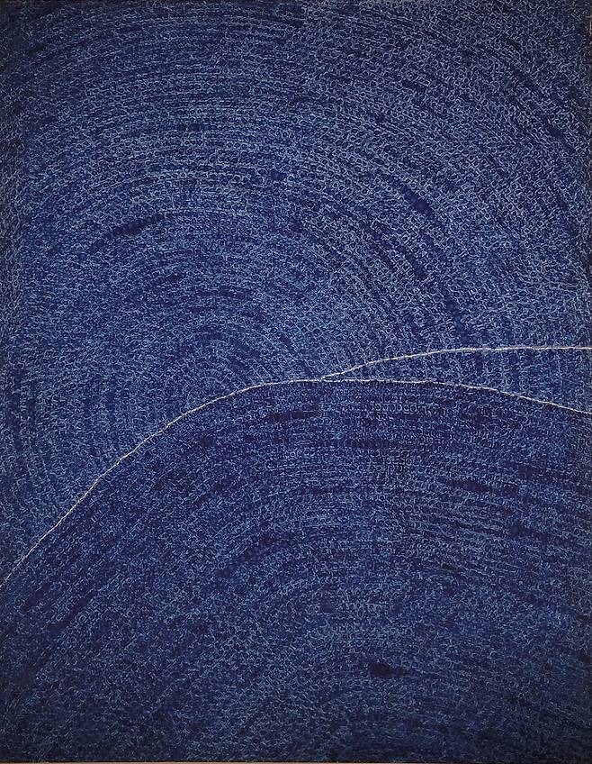 ″Heaven and Earth″ (1973) by Korean dansaekhwa artist Kim Whan-ki [JOONGANG ILBO]