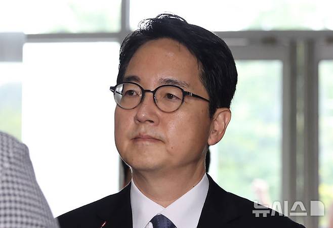 [서울=뉴시스] 홍효식 기자 = 고위공직자범죄수사처(공수처)가 심우정 전 검찰총장의 자녀 외교부·국립외교원 특혜 채용 의혹 사건을 수사한 끝에 27일 관련자들을 무혐의 처분했다. (사진=뉴시스DB) 2026.05.27. yesphoto@newsis.com