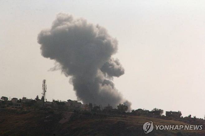 이스라엘군의 레바논 남부 공습 재개 [AFP 연합뉴스. 재판매 및 DB 금지]