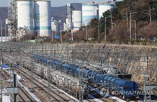 의왕시 오봉역 시멘트 사일로 모습 [연합뉴스 자료사진]