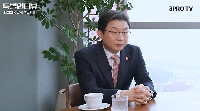 이억원 금융위원장&nbsp;