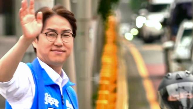 하정우 후보가 북구 지역 거리 유세를 하고 있다. (본인 페이스북)