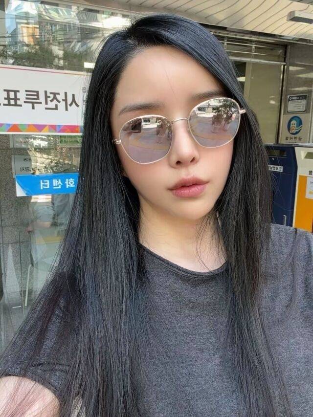가수 하리수.