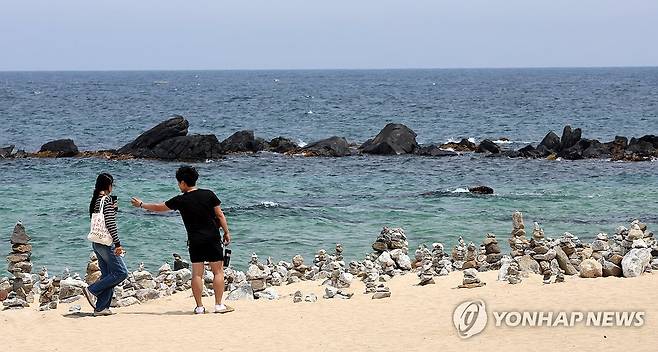 동해 어달해변 [연합뉴스 자료사진]