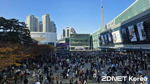 AI를 통한 제작 효율성 향상과 별개로 짚어야할 과제는 산적해있다.(사진=지디넷코리아)