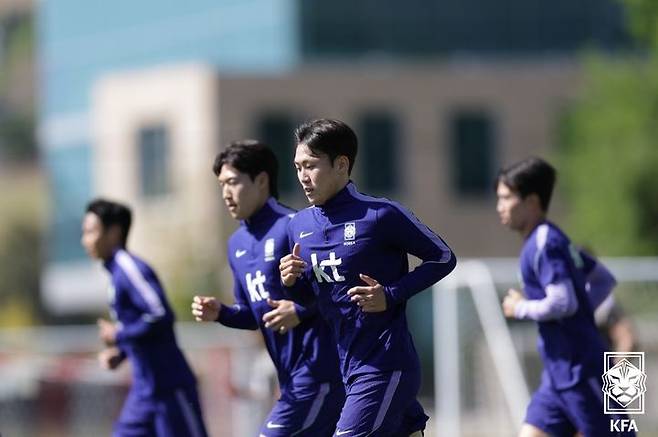 [서울=뉴시스]홍명보호 훈련 파트너 미드필더 강상윤. (사진=대한축구협회 제공)