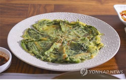 경북 봉화 춘양면의 부추전  [촬영 성연재]