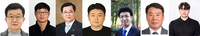 사진 왼쪽부터 박인철 제주도 소상공인연합회장, 채호진 전농 제주도연맹 사무처장, 문준식 대한노인회 제주시지회장, 강민우 제주청년센터장, 김영남 제주김녕미로공원 대표이사, 김기춘 대한건설협회 제주도회장, 양유준 제주대 총학생회장.