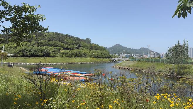 Samhakdo Island [WOO JI-WON]