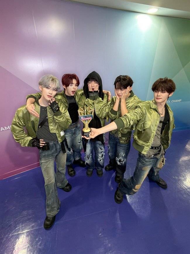 YH엔터테인먼트 제공