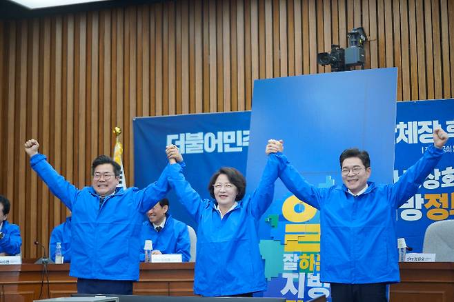 박찬대 당선인이 지난 선거 기간 당시 추미애 경기도지사 후보, 정원오 서울시장 후보와 함께하고 있는 모습. 박 당선인 측 제공