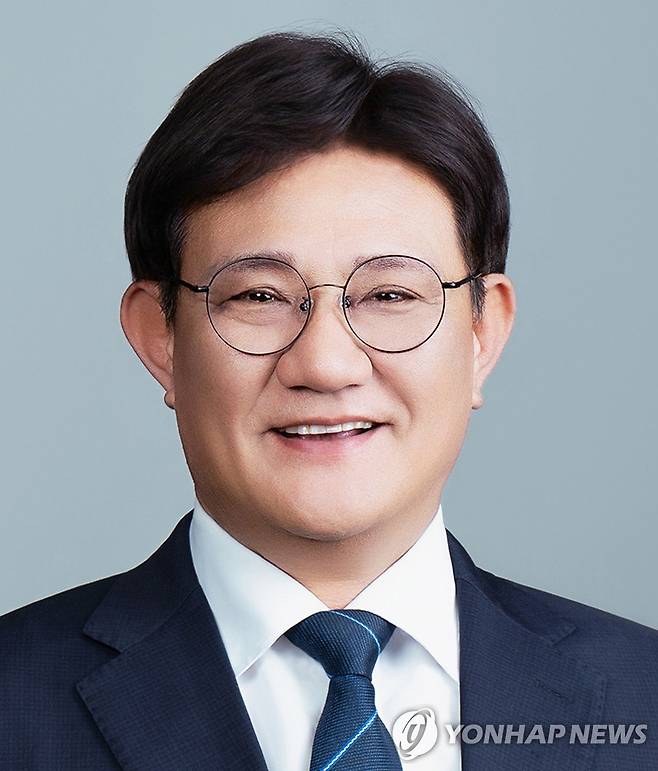 송영기 [선관위 홈페이지]
* 인물정보 업데이트 후 현직 변경이 있을 수 있습니다.