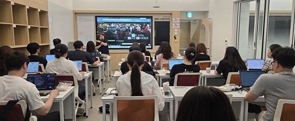 인천남부교육지원청, ‘AI 기반 서·논술형 채점’ 연수 운영 현장 [사진=인천교육청]