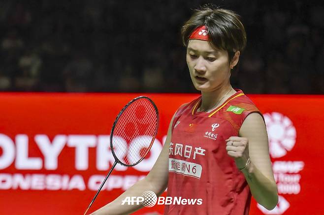 안6일(한국시간) 인도네시아 자카르타에서 열린 2026 세계배드민턴연맹(BWF) 월드투어 슈퍼 1000 인도네시아 오픈 4강(준결승)에서 안세영과 격돌한 천위페이. /AFPBBNews=뉴스1
