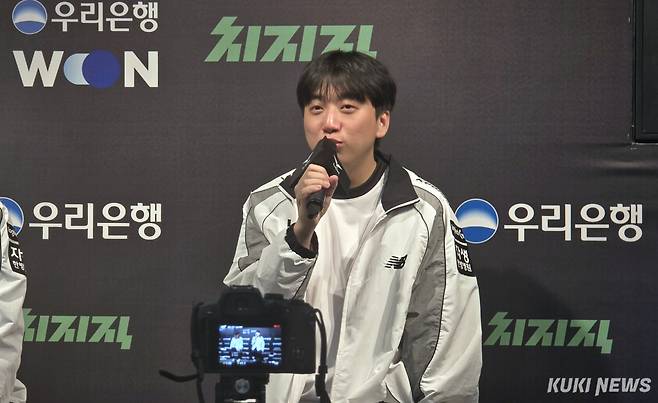 고동빈 감독이 7일 서울 종로구 롤파크 LCK 아레나에서 열린 ‘2026 로드 투 MSI’ 2라운드 디플러스 기아와의 경기를 마친 뒤 기자회견에 임하고 있다. 김영건 기자