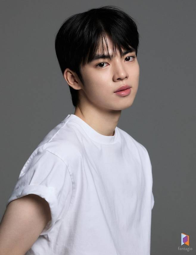 사진=판타지오 제공