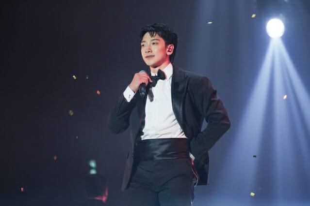 위버스콘 비 무대 (사진=하이브)