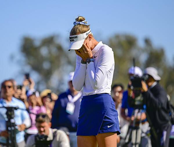 전인지, 김세영 프로 등과 우승 경쟁한 2026년 미국여자프로골프(LPGA) 투어 메이저 대회 제81회 US여자오픈에서 우승을 차지한 세계랭킹 1위 넬리 코다(미국)가 우승을 확정한 직후 감격스러워 하는 모습이다. 사진제공=USGA/Logan Whitton (사진을 무단으로 사용하지 마십시오.)