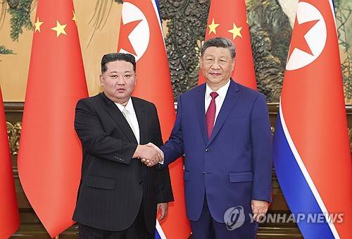 김정은 북한 국무위원장과 시진핑 중국 국가주석 [연합뉴스=자료사진 제공]