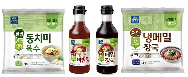 [서울=뉴시스] 면사랑, '덜짠·저당' 소스 4종 출시(사진=면사랑 제공) *재판매 및 DB 금지