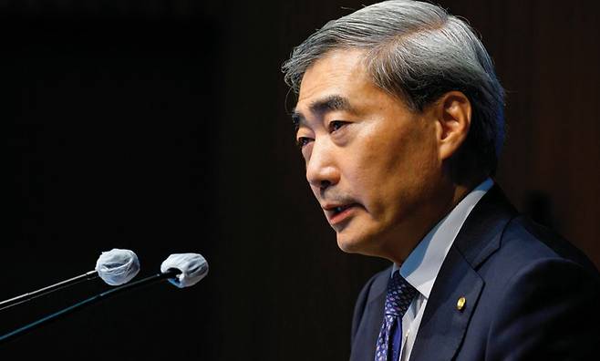 신현송 한국은행 총재는 5월 28일 취임 후 처음 주재한 금융통화위원회 통화정책방향회의에서 기준금리 인상을 공식화했다. 동아DB