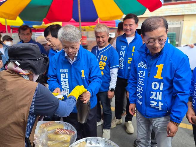 사진 출처: 이재각 당선인 SNS