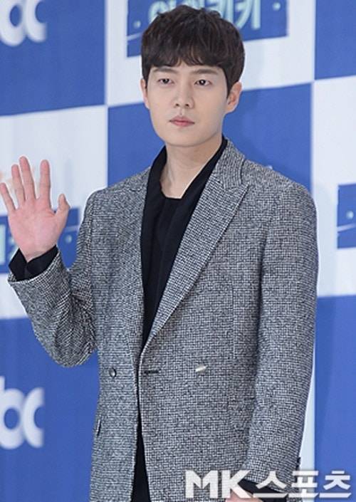 손승원이 음주운전으로 다섯 번째 법적 심판대에 오른 끝에 결국 실형을 선고받고 법정에서 구속됐다.사진=천정환 기자