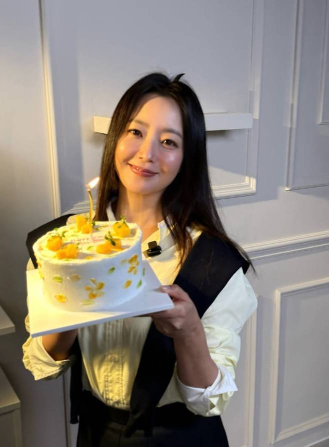 사진 = 김희선 SNS