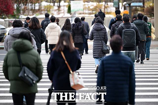산업계는 이재명 정부의 '5극 3특'의 성공 열쇠로 시도별 산업 나열이나 분산 지원을 넘어 초광역 단위의 성장엔진을 설계·운영해야 한다고 말했다. /남윤호 기자